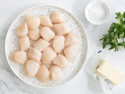 Product Image: Fulton's Finest Wild Colossal Dry Sea Scallops - 1lb